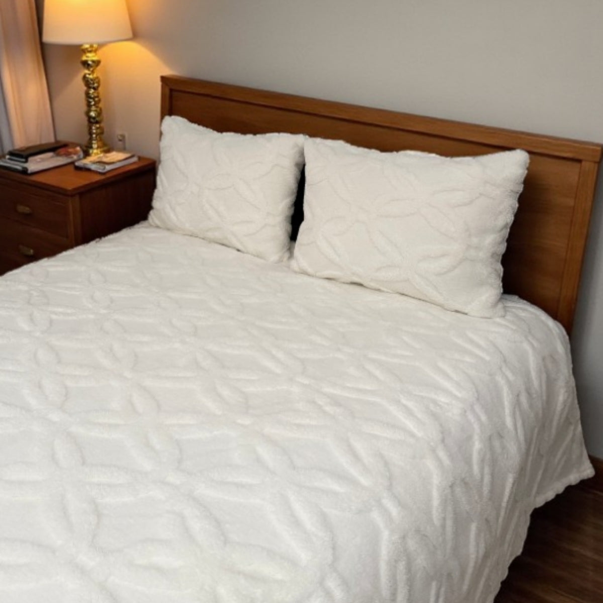 Orion Seri Wellsoft Yatak Örtüsü Seti 230×250 cm + 2 Yastık Kılıfı | Ultra Soft, Peluş Battaniye Dokulu