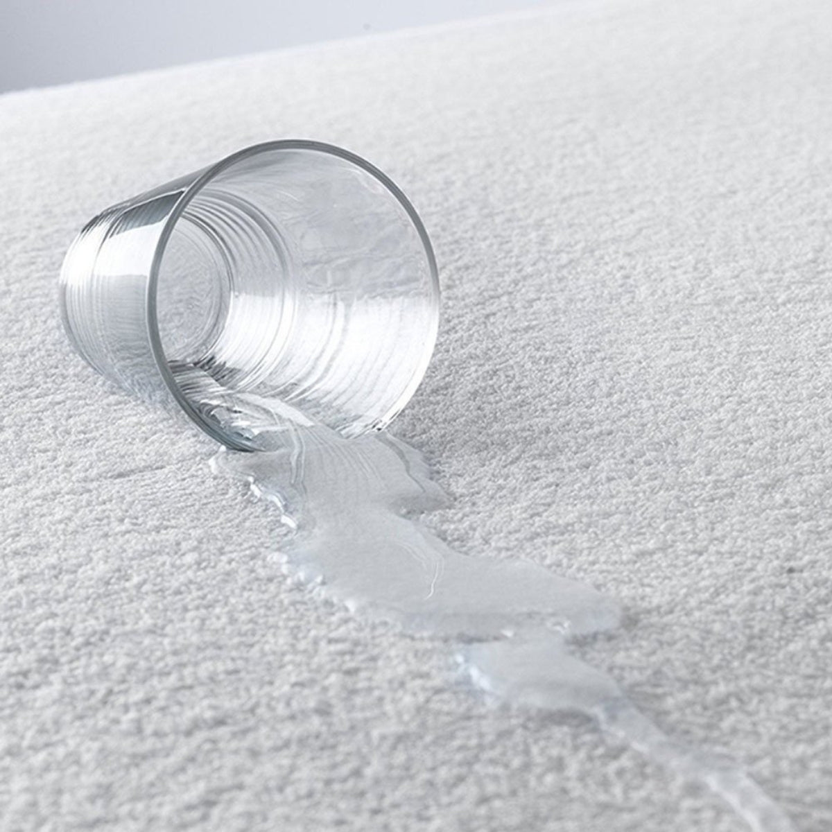 2-Pack Quilted Waterproof Pillow Protector 50x70 – Cotton Zippered Pillow Protector Set