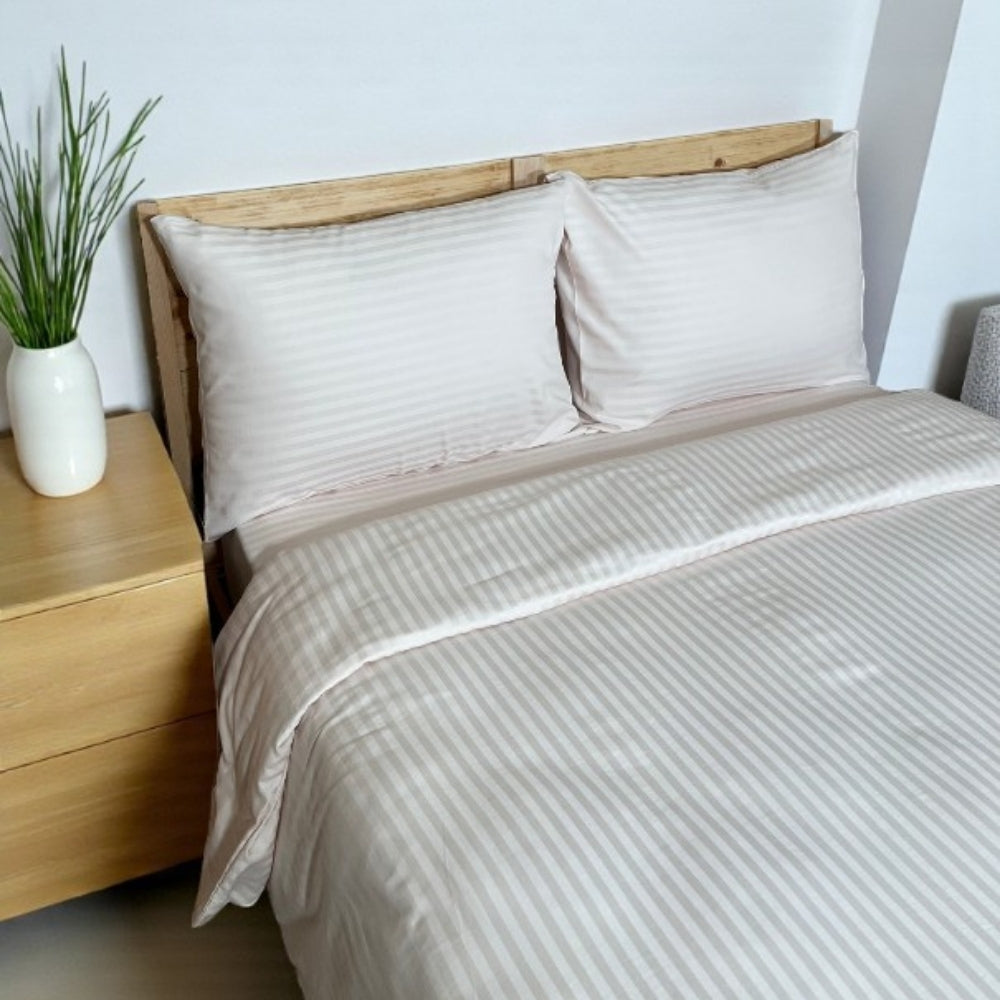Platinum Series 82-Thread-Count 100% Cotton Sateen Duvet Cover – Soft, Breathable, and Lustrous