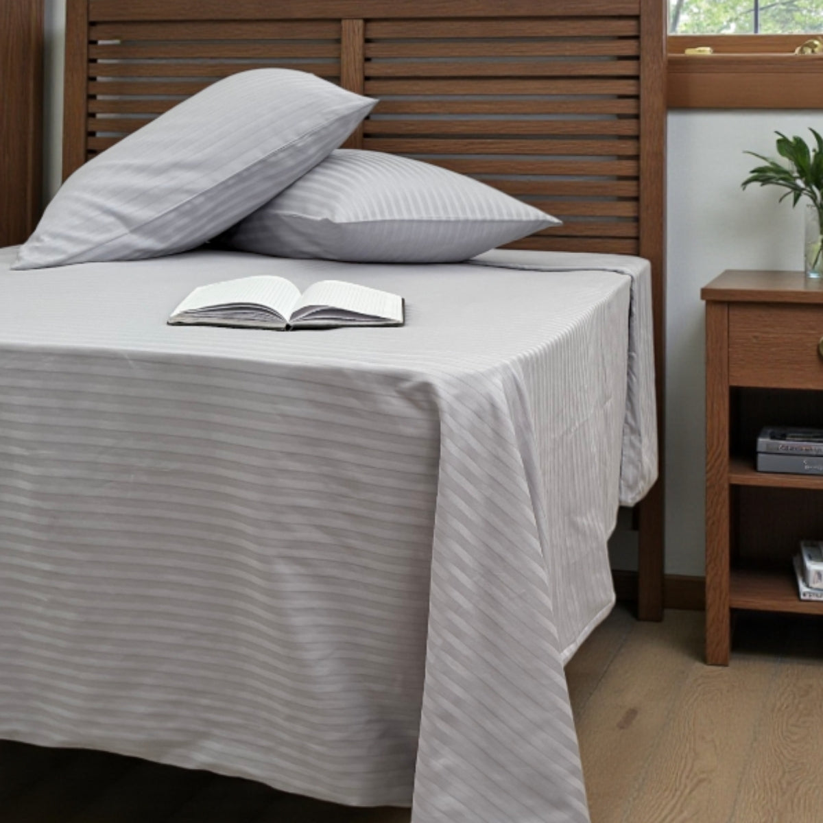 Armonia Series 82 Thread Count 100% Cotton Striped Sateen Duvet Cover Set - Double, Fitted Sheet Breathable Luxury Tight Weave