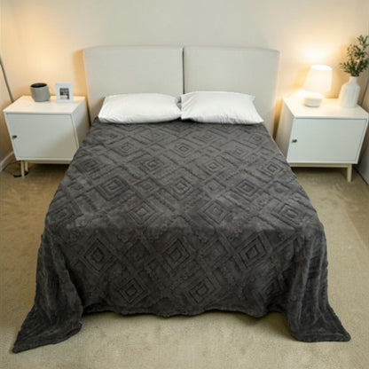 Elara Wellsoft Scandinavian Bedspread 215x230 – Premium, Thick, Soft, and Unique Design