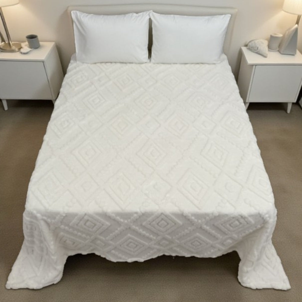 Elara Wellsoft Scandinavian Bedspread 215x230 – Premium, Thick, Soft, and Unique Design